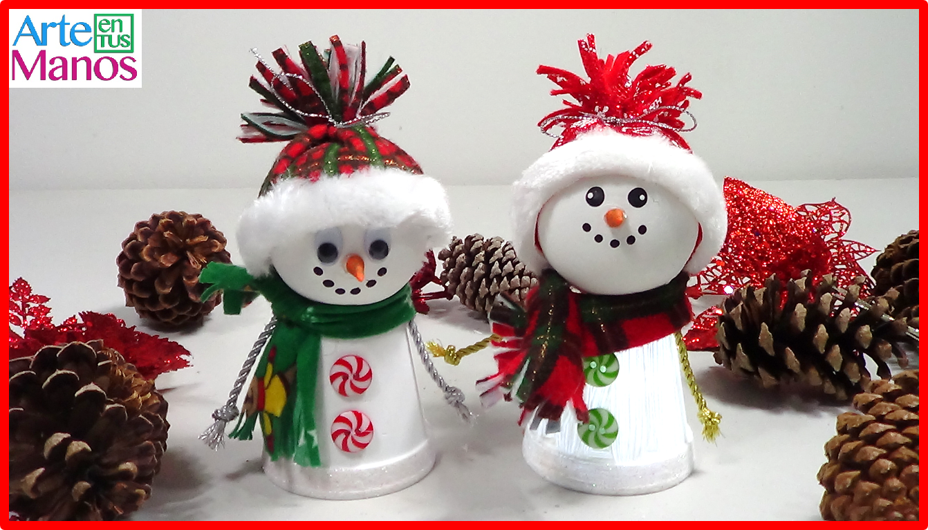 Muñeco de Nieve Pequeño en Económico y Sencillo a Paso - Arte Tus Manos con Lili y Sam Hola Amigos!! Hoy una idea sencilla y económica que podemos